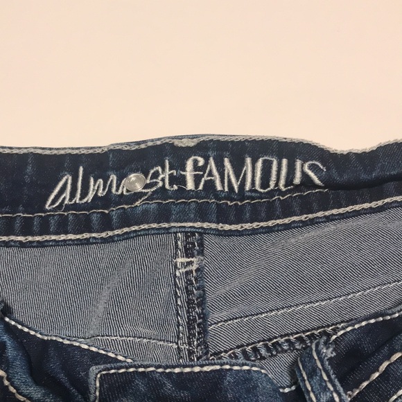 Almost famous blue jean shorts - Picture 3 of 3